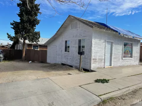 404 Harrison St, Taft, CA 93268 photo 1