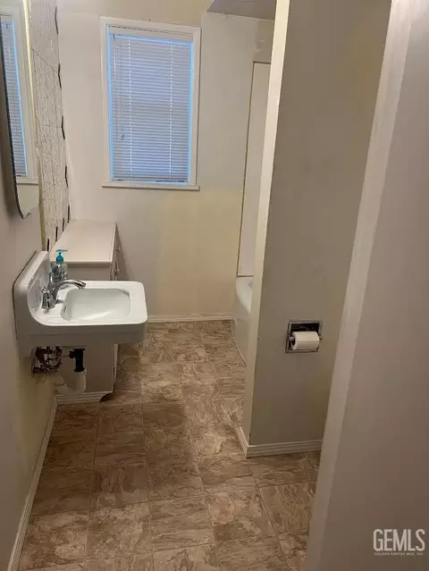 707 Pauley St, Tehachapi, CA 93561 photo 12