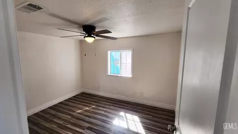 Other - 519 Fillmore St, Taft, CA 93268 photo 3 of 7
