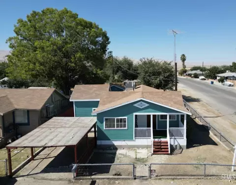 Exterior - 519 Fillmore St, Taft, CA 93268 photo 1 of 18