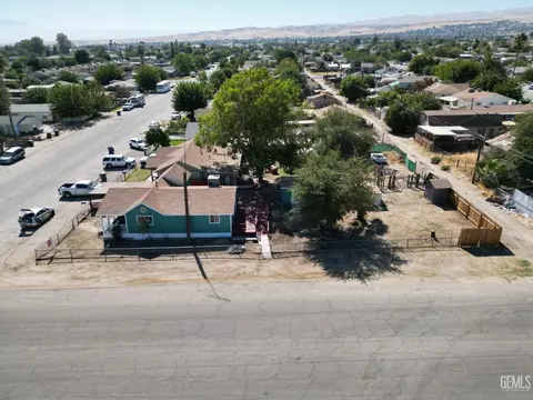 View/Area - 519 Fillmore St, Taft, CA 93268 photo 1 of 1