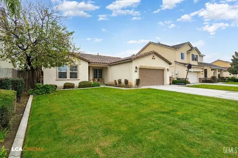 7909 Prism Way, Bakersfield, CA 93313 photo 3