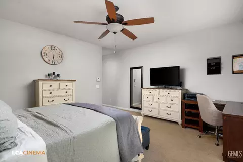 7909 Prism Way, Bakersfield, CA 93313 photo 16