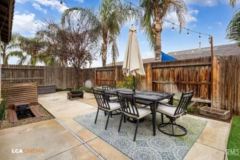 7909 Prism Way, Bakersfield, CA 93313 photo 27