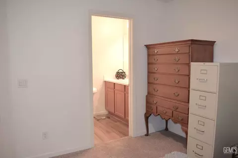5918 Commonwealth Ave, Bakersfield, CA 93313 photo 14
