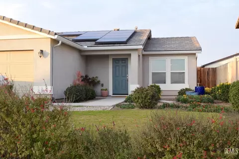 5918 Commonwealth Ave, Bakersfield, CA 93313 photo 2