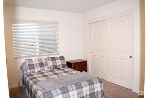 5918 Commonwealth Ave, Bakersfield, CA 93313 photo 13