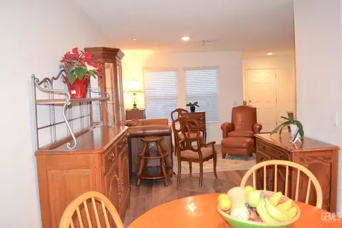 5918 Commonwealth Ave, Bakersfield, CA 93313 photo 6
