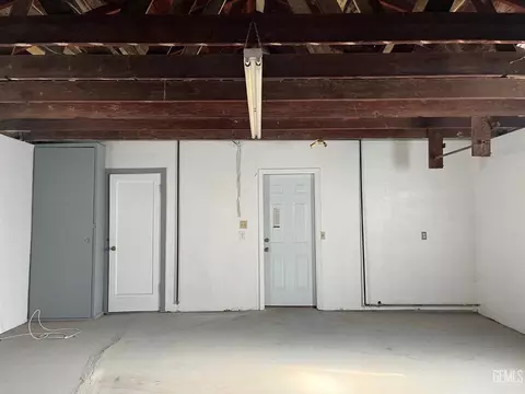 518 Garfield Ave, Taft, CA 93268 photo 35