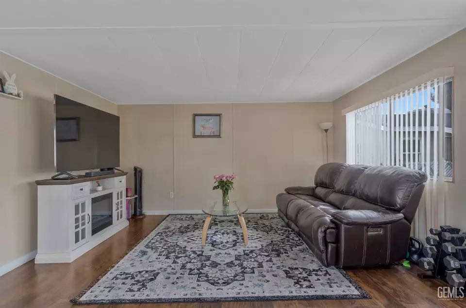 201 Mccord Ave 4, Bakersfield, CA 93308 13 Photos Movoto