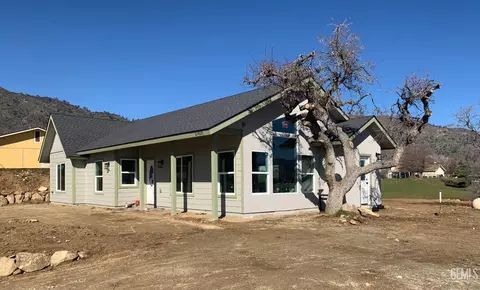 21405 Mountain Dr, Tehachapi, CA 93561 photo 2