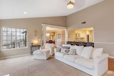 30300 Knight Ct, Tehachapi, CA 93561 photo 12