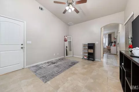 Living - 5824 Quebec Ave, Bakersfield, CA 93313 photo 2 of 2