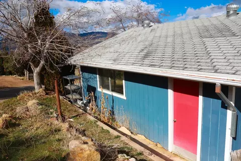 2248 Rembach Ave, Bodfish, CA 93205 photo 5