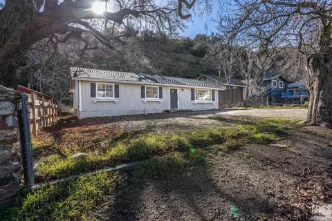 524 South Dr, Lebec, CA 93243 photo 2