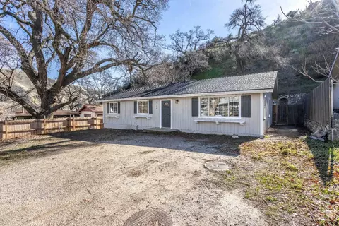 524 South Dr, Lebec, CA 93243 photo 3