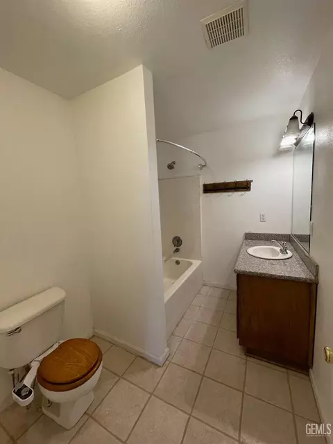 4331 Lorraine St, Shafter, CA 93263 photo 12