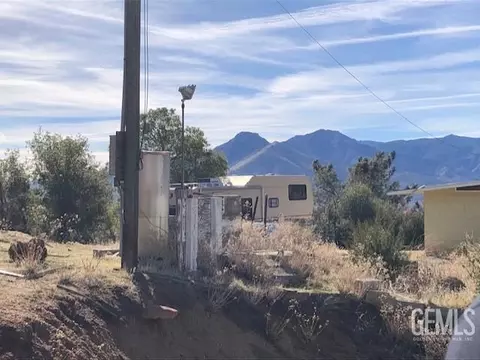 9964 Little Gray Fox Ln, Weldon, CA 93283 photo 19