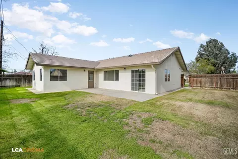 2301 June Ave, Bakersfield, CA 93304 photo 18