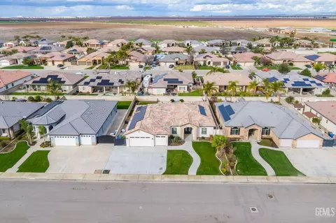 14608 Wayne Lee Ct, Bakersfield, CA 93314 photo 8