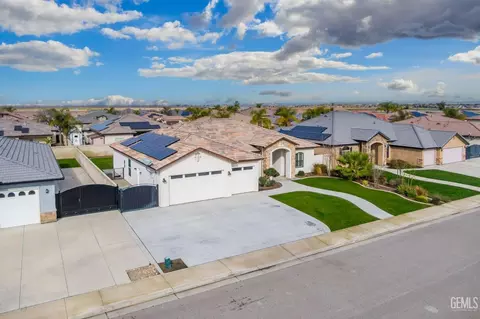 14608 Wayne Lee Ct, Bakersfield, CA 93314 photo 9