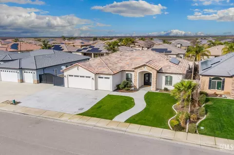 14608 Wayne Lee Ct, Bakersfield, CA 93314 photo 7