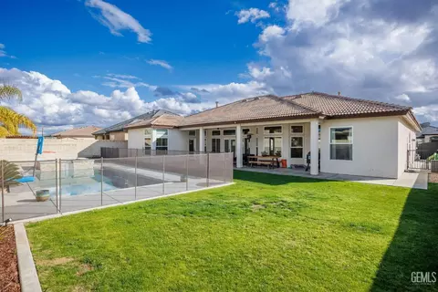 14608 Wayne Lee Ct, Bakersfield, CA 93314 photo 52