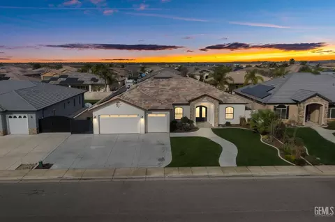 14608 Wayne Lee Ct, Bakersfield, CA 93314 photo 2