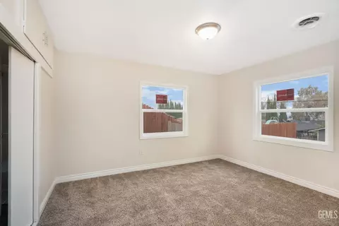 622 B St, Taft, CA 93268 photo 16