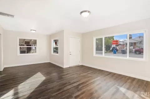 622 B St, Taft, CA 93268 photo 7