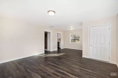 622 B St, Taft, CA 93268 photo 8