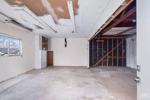 622 B St, Taft, CA 93268 photo 26