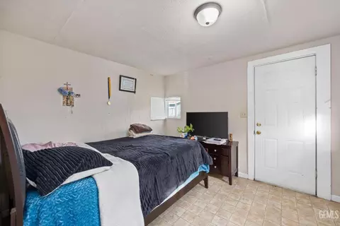 348 C St, Arvin, CA 93203 photo 14