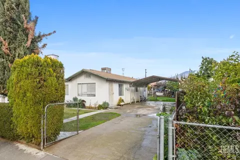 348 C St, Arvin, CA 93203 photo 4