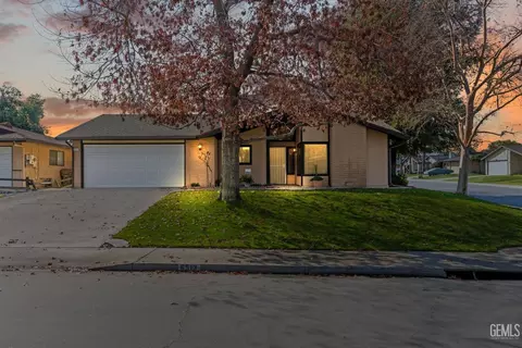 6513 Plaquemines Dr, Bakersfield, CA 93309