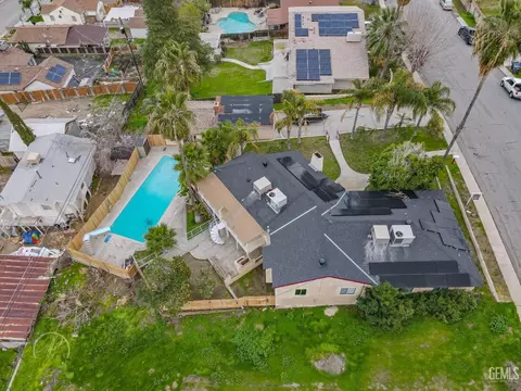 View/Area - 718 Philippine St, Taft, CA 93268 photo 5 of 9