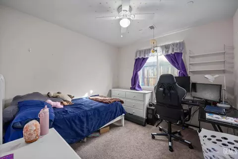 Bedroom - 8715 Broadstone Pl, Bakersfield, CA 93306 photo 3 of 3