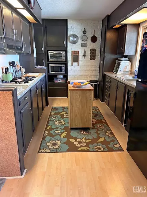 313 Jones St, Bodfish, CA 93205 photo 4