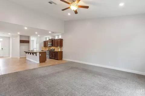 Other - 9112 Red Pine Dr, Shafter, CA 93263 photo 4 of 21