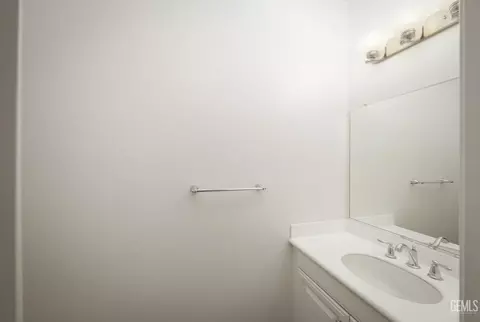 Bath - 11808 Cala Ct, Atascadero, CA 93422 photo 1 of 5