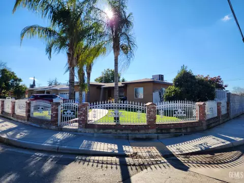 301 D St, Wasco, CA 93280 photo 1