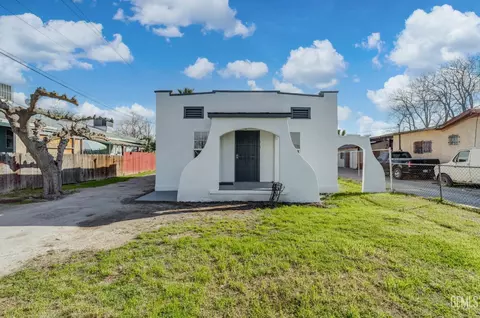 Exterior - 1410 10th Ave, Delano, CA 93215 photo 9 of 9