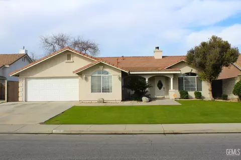 Exterior - 4319 Native Dancer Dr, Bakersfield, CA 93312 photo 1 of 5