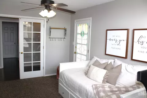 Bedroom - 4319 Native Dancer Dr, Bakersfield, CA 93312 photo 1 of 7