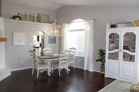 Dining - 4319 Native Dancer Dr, Bakersfield, CA 93312 photo 1 of 2