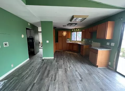 10679 Yucca Way, Weldon, CA 93283 photo 3
