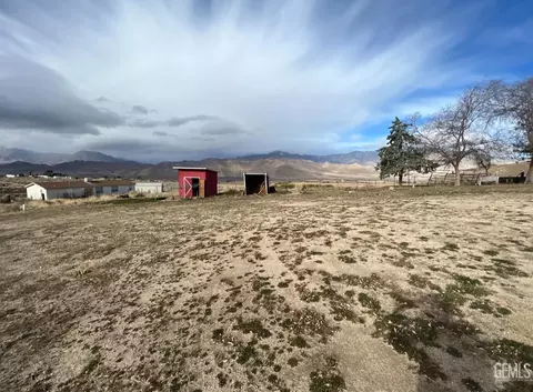 10679 Yucca Way, Weldon, CA 93283 photo 13