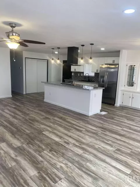 400 E Roberts Ln #19, Bakersfield, CA 93308 photo 7