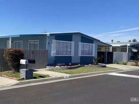 400 E Roberts Ln #19, Bakersfield, CA 93308 photo 2