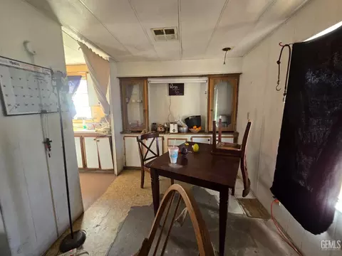 5265 Hooper Rd, Weldon, CA 93283 photo 8